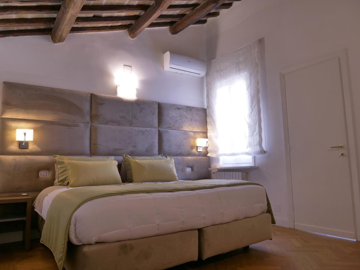 Helmirage Trevi Suite Rom Exteriör bild