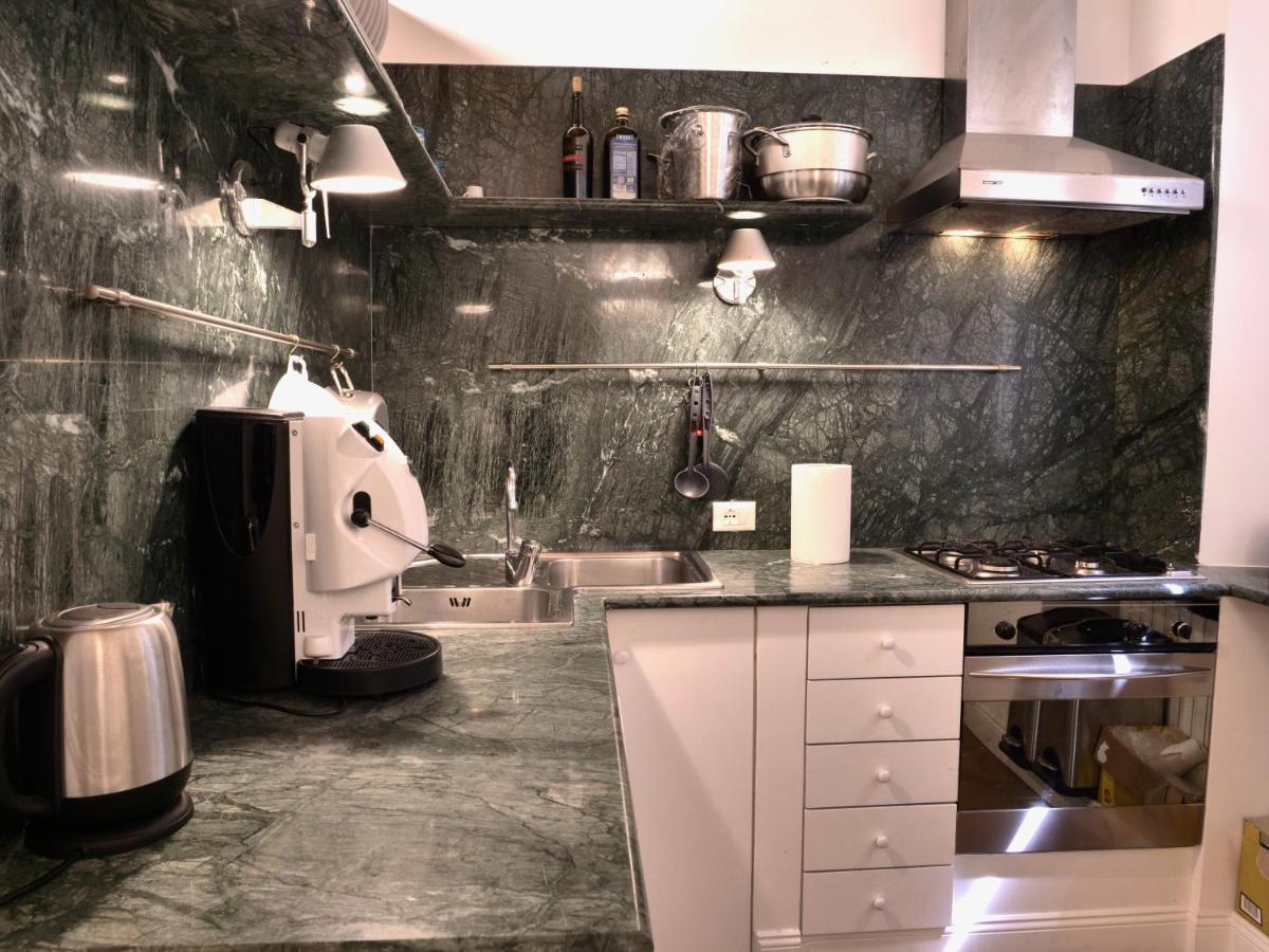 Helmirage Trevi Suite Rom Exteriör bild